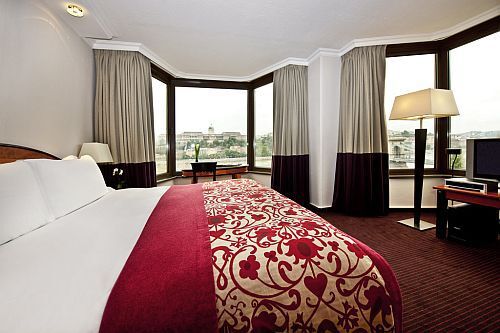 Sofitel hotel in het centrum van Boedapest - elegante, luxe airconditioned tweepersoonskamer