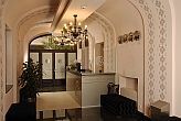 Gezellig weekend in Hotel Carat in Boedapest - lobby van een elegant hotel vlakbij Astoria