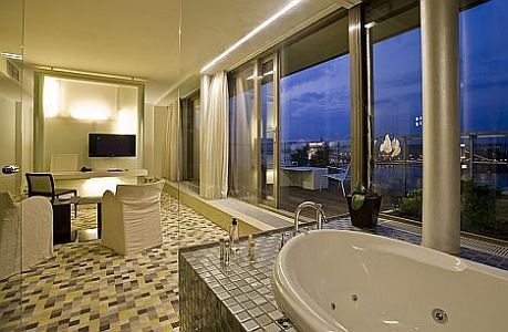 4-sterren Hotel Lanchid 19 in Boedapest met panoramauitzicht over de Dounau en Pest