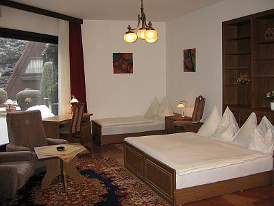 Vrije tweepersoonskamer in het 3-sterren Hotel Molnar in Boedapest, Hongarije