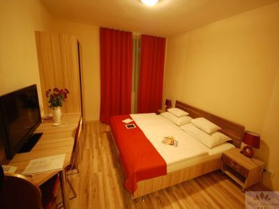 Hotelkamer voor een uurtje, gelegen in de wijk Kispest, op 15 minuten van het hart van Boedapest