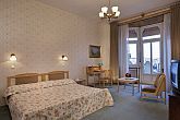 Prachtige tweepersoonskamer in het Hotel Gellert Boedapest in de binnenstad met een uitzicht over de rivier Donau