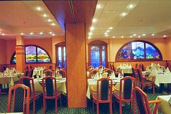Elegant restaurant in Boedapest - Hotel Aquarius met voorttreffelijk ingerichte kamers