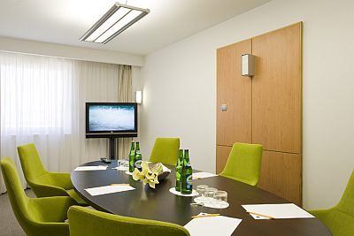 Viersterren hotel met goede vergaderfaciliteiten - meeting room van het Hotel Novotel Boedapest City 